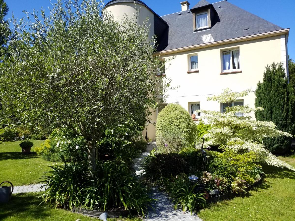 Appartements Et Gite Les Hauts De Sophia Trouville-sur-Mer Dış mekan fotoğraf