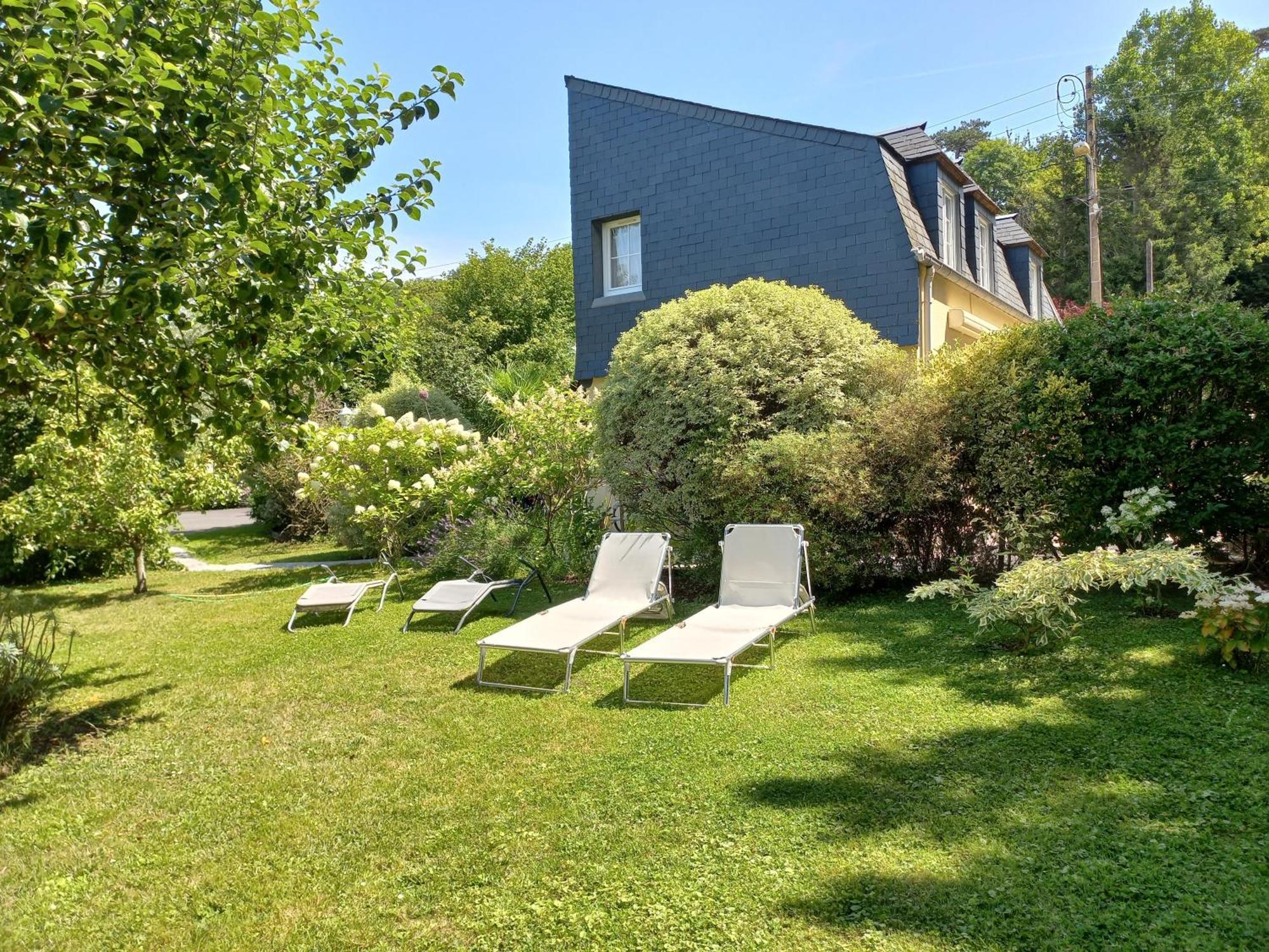 Appartements Et Gite Les Hauts De Sophia Trouville-sur-Mer Dış mekan fotoğraf