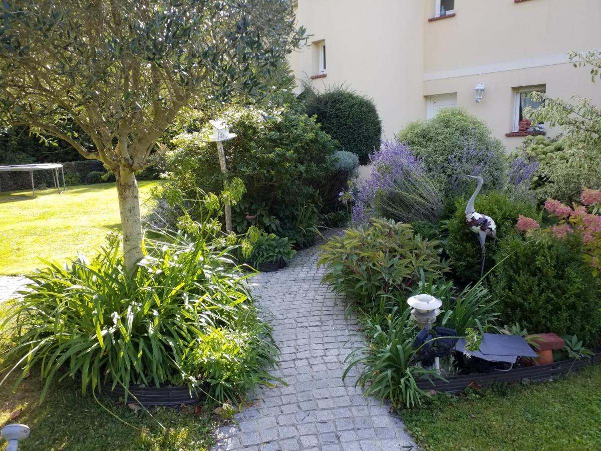 Appartements Et Gite Les Hauts De Sophia Trouville-sur-Mer Dış mekan fotoğraf